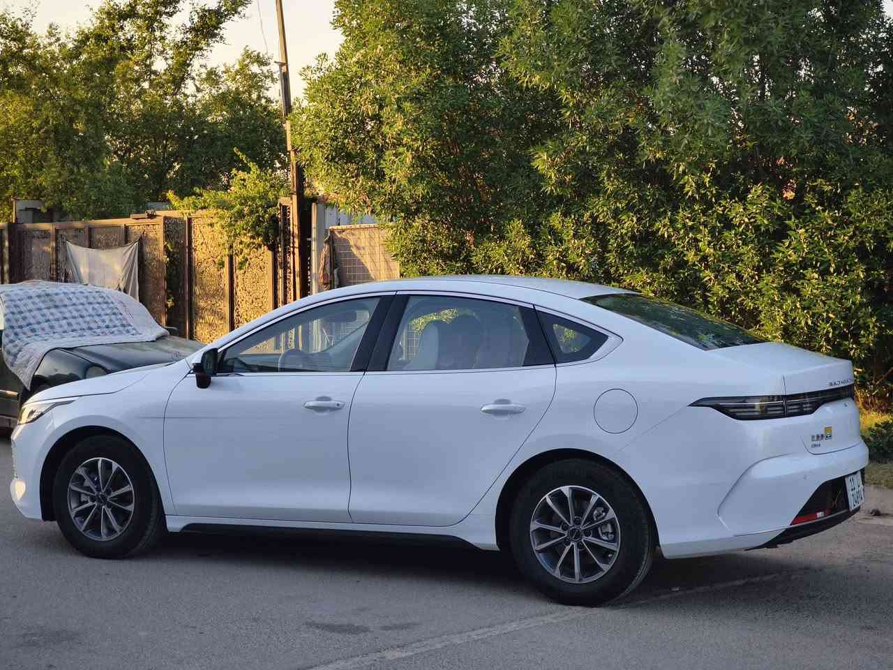 السلام عليكم 
Byd دستروير 2025 
ماشية 5 آلاف مكفولة كفالة عامة على وضع الشركة 
السعر اتصال وتدلل ***********
