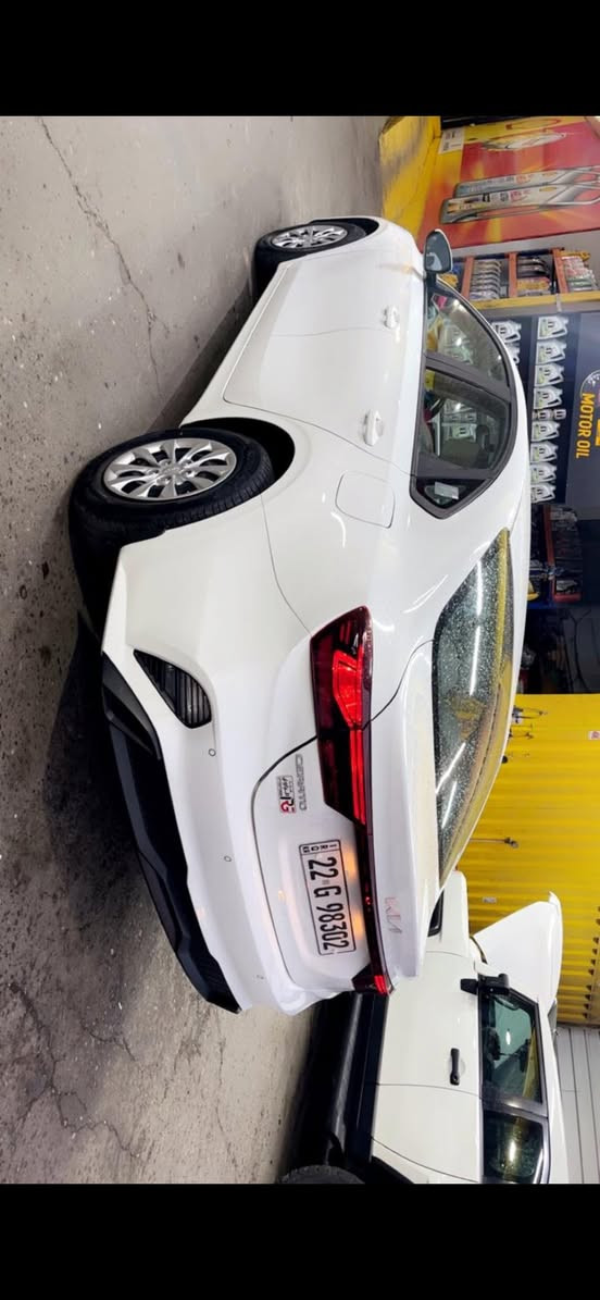 سيراتو 2024
محرك 2000
اماشه 11 

بيه طخه بل دوسه***********
