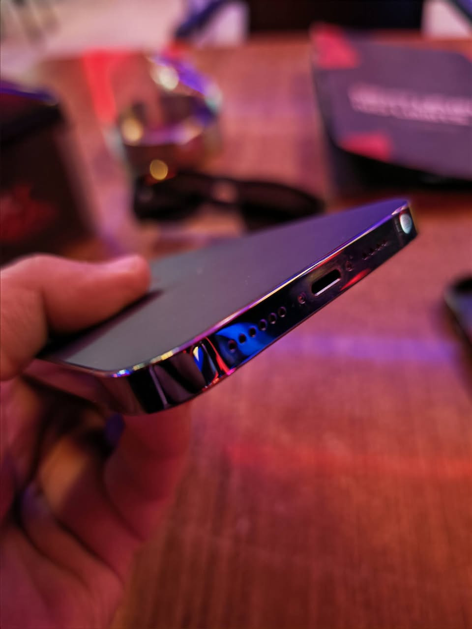 ايفون 14 برو ماكس ذاكرة 256 بطارية 94 الجهاز ماستر اخو الجديد حتى وصل الشراء موجود نضافة 100% مكفول تاخذة منل بيت مع الضمان . (***********)
