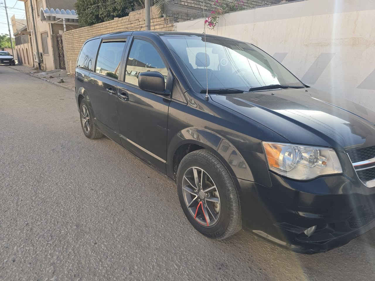 دوج كرفان 2018
***********
***********
دوج كرفان 2018  اسود حادث جانبي باب سلايت بيه ٣ قطع ماشيه 75 ميل مواصفات عاديه ميكانيك بجم كبس لايتات لد  اصفر عالي ناصي وكشاف ابيض. سعر 135  وبيه مجال بسيط سنويه منتهيه ب٢٥ رقم بغداد مشروع وطني شرط المداور نقصه فقط كمبريسر تبريد اني مبدل فريز داخلي قبل اقل الشهرين وعطل الكمبريسر بيع فقط. وسونار موجود مع الصور للتواصل متواجد واتس
