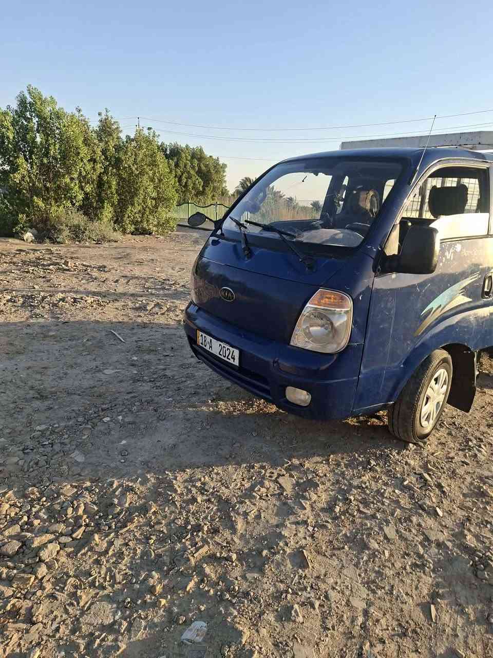 السلام عليكم  كية  حمل 2004 سيارة جاهزة مال جناي مكينه 2700 معروض 65   سنويه 29رقم نكليزي وبيهة مجال حك الجية  مكان سماوه سوير   الرقم ***********
