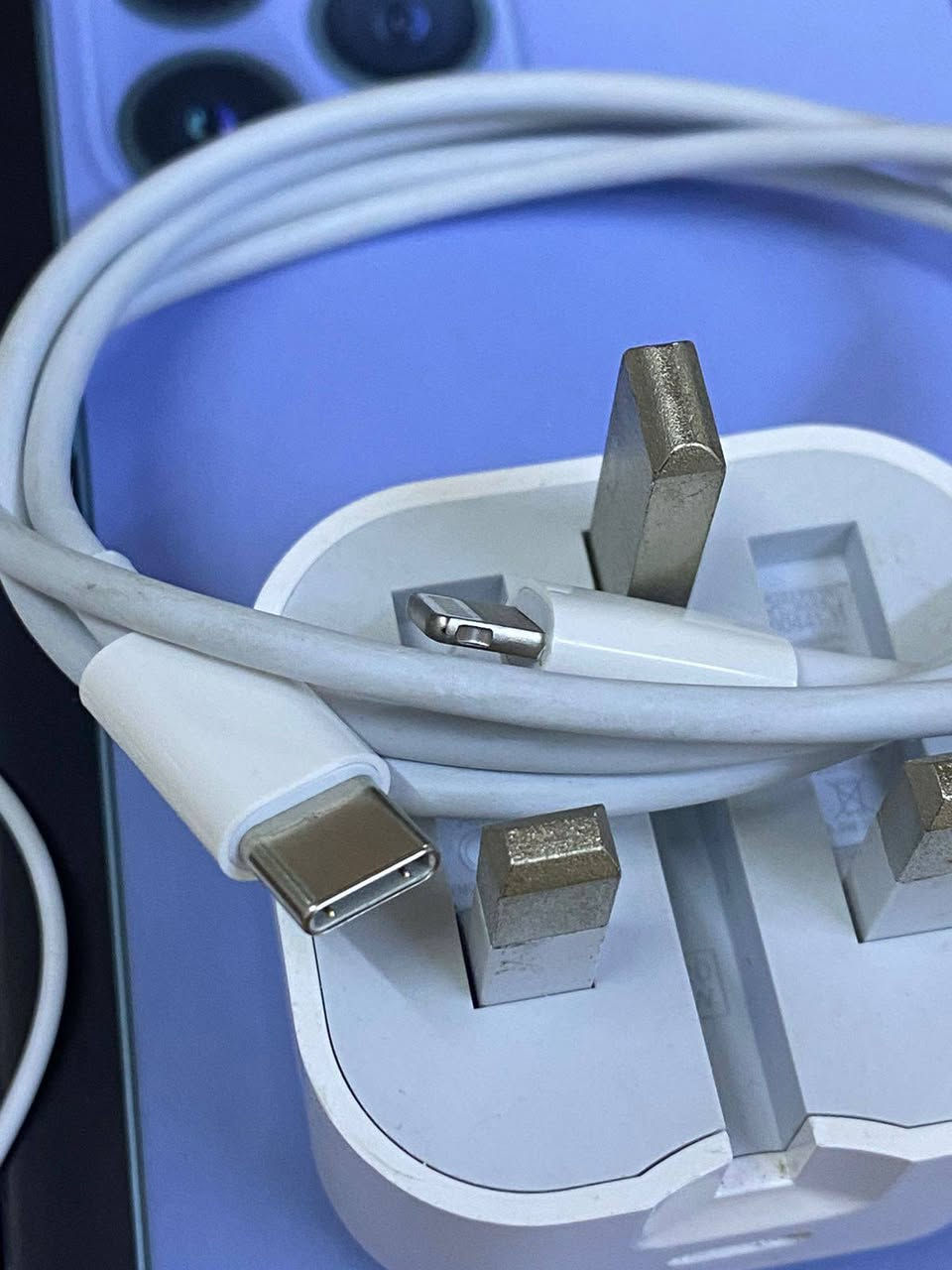 عيوني عندي هذني اغراض ايفون ١٣ بلاديات شاحنه هتفون كارتون سعرهن ٣٠ ويه توصيل فقط اني ادزهن وافحص قبل متدفع


**إذا كنت صاحب هذا الإعلان وتريد حذفه لأي سبب، رجاءا أرسل رسالة إلى الدعم الفني**