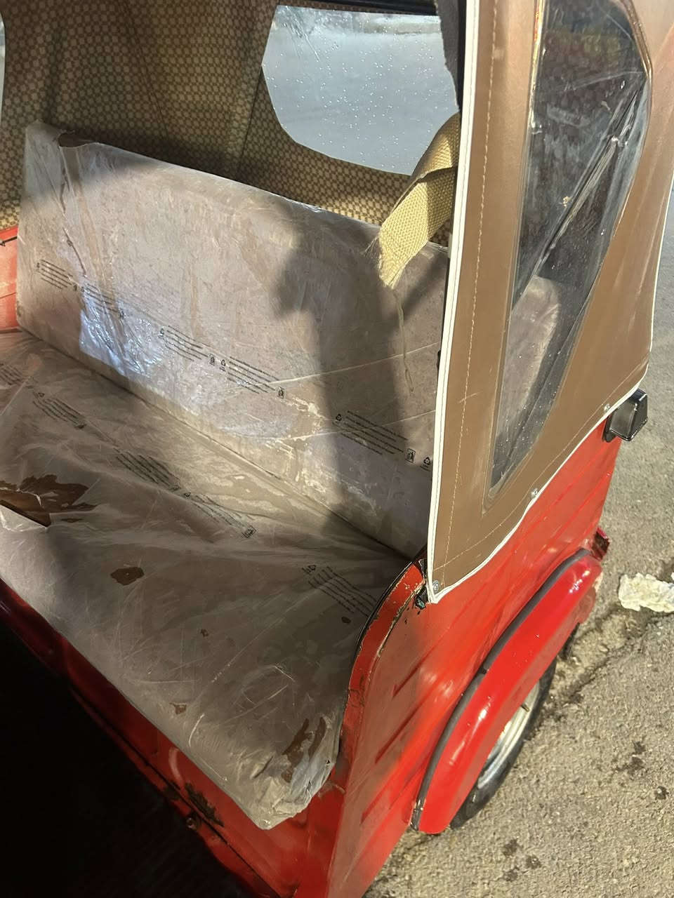 تكتك ٢٠١٨ بسمي تحويل ٢ يوم بيهة صبغ أماكن مرتبة حلوة سعر٥٥٠٠وبيها مجال مكاني بغداد العبيدي رقمي ***********
