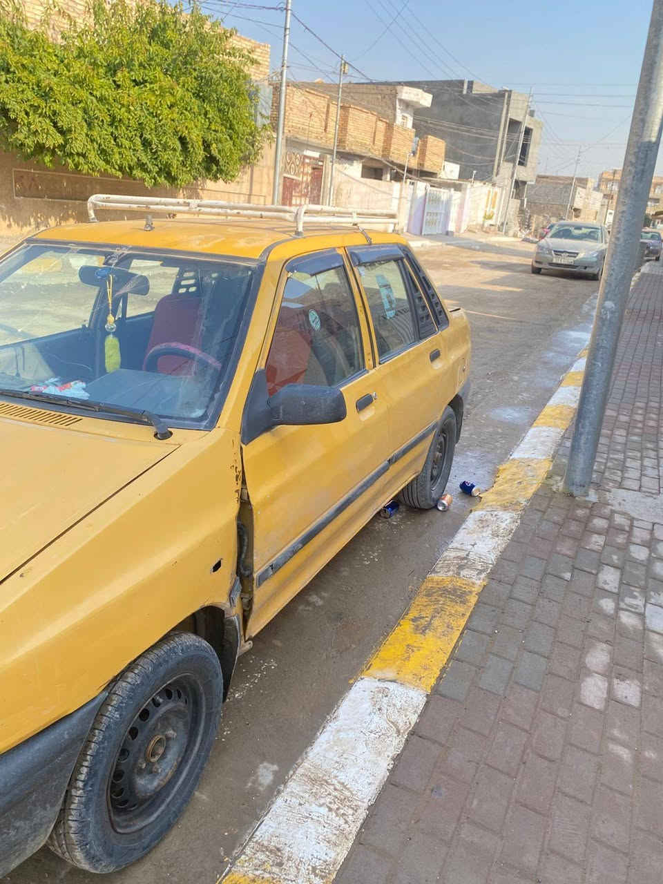 السلام عليكم
سايبا ٢٠١١ للبيع
شواصيها نضيفات 
مكينتها حلوة والكير
بيها ضربه بالجاملغ مبينه 
ويحتاجلها شويه ترتيب
سعرها ١٧ وبي مجال 
مكاني سامراء 
 
***********
