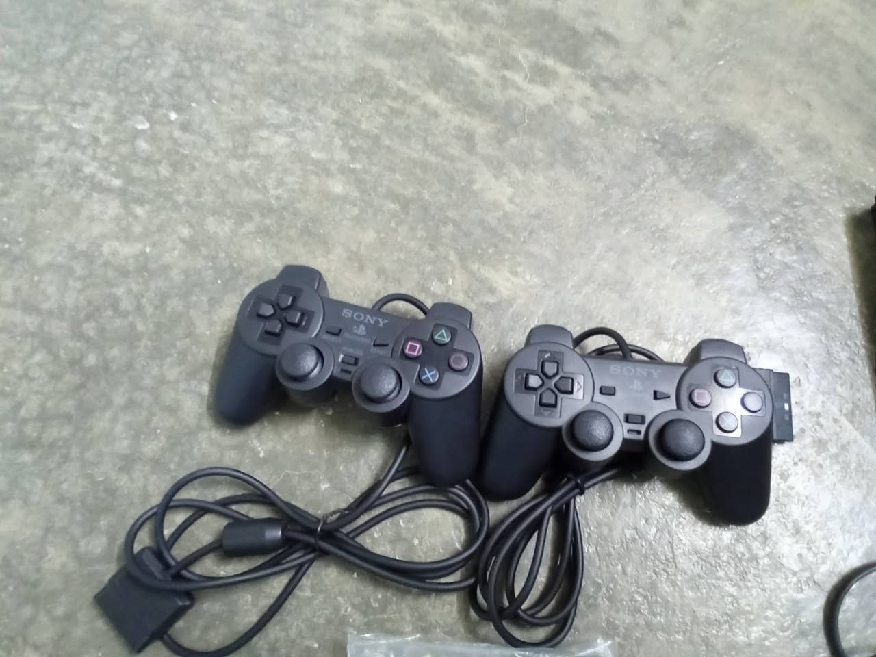 بلاي 2 للبيع كامل ملحقات جوستك 2 سعر 50 وبي مجال شراي يجيني خاص.


**إذا كنت صاحب هذا الإعلان وتريد حذفه لأي سبب، رجاءا أرسل رسالة إلى الدعم الفني**