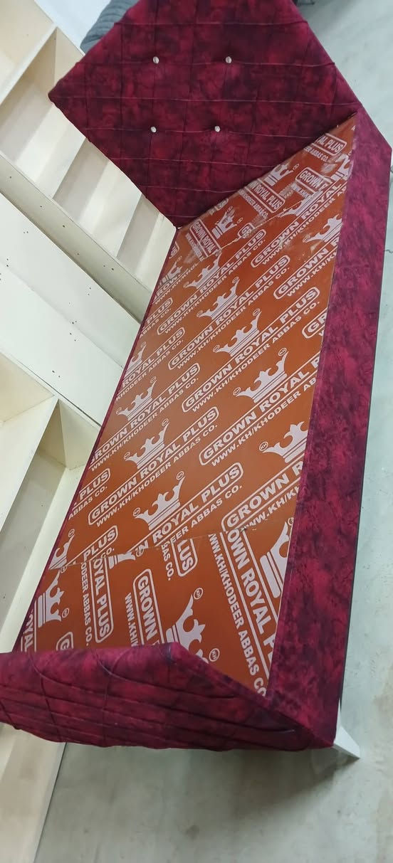 وصول سرير نفر دوشمه كامله شغل درجه اولى خشب بلاويد / العنوان بيجي شارع المصرف مقابل مدرسة الفضيله للبنات / للاستفسار /*********** /***********
