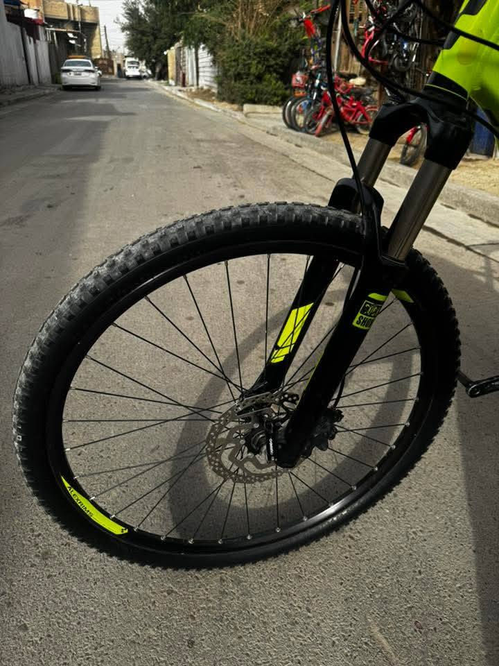 لللبيع كيوب 27.5 بريكات دهن هديروليك سستم ديور xt سبيد 10 و نقال 2 فتح تحكم قفل بدبل الدراجة على وضعيتها بلادية نضيفة مكاني بغداد


**إذا كنت صاحب هذا الإعلان وتريد حذفه لأي سبب، رجاءا أرسل رسالة إلى الدعم الفني**