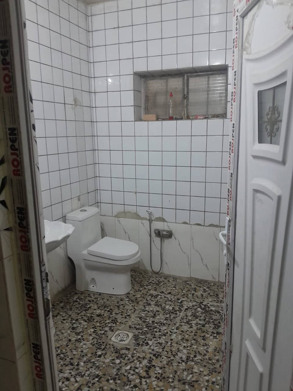 بيت 🏡 للايجار طابق الثاني بالحبيبيه قرب جدا عل شارع العام 🟢معزول للاستفسار مكتب الشمس 🌞 للعقار ***********
