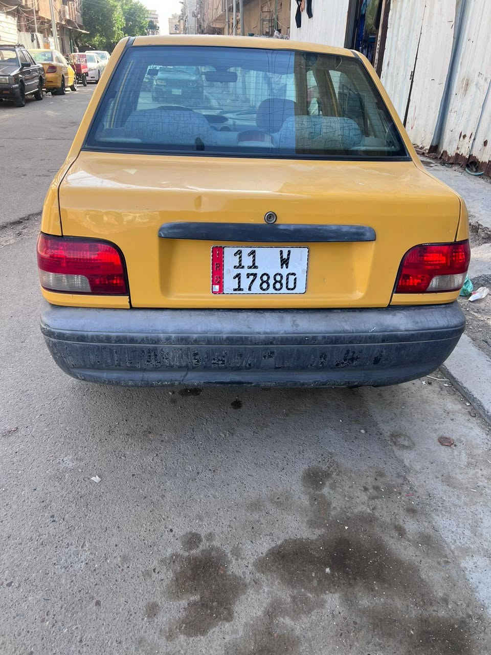 يا الله سايبا للبيع موديل ١٥ كير مكينه تبريد خير من الله صدرها تمام كشر مكفوله من تبديل وضربه بيها بارد فقط شواصي معمرهن سياره خير من الله بسمي سنويه جديده هزه جديده شرط التحويل مكان سياره بغداد الاعظميه السعر ٢٩ غير متواجد ع فيس اتصال ***********
