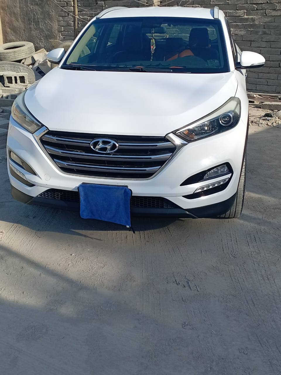 سلام عليكم اخوان الاعزاز سياره توسان 2017 خليجي كفاله عامه  تواصل عله الرقم ***********
