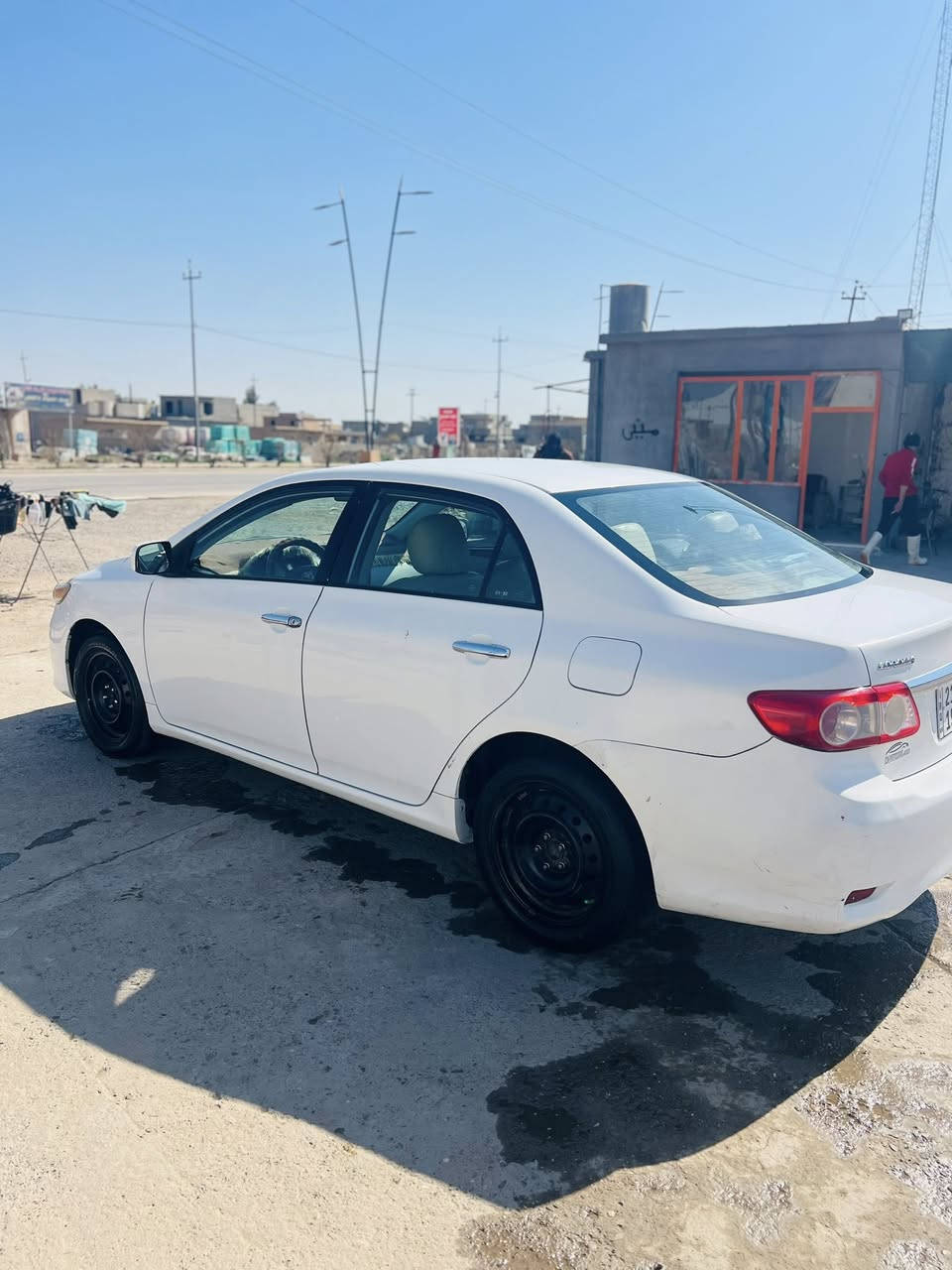 السلام عليكم
كورلا2012 

محرك مبدل جديد مال 2018 شرط وكير شرط مامفتوح وضع شركه 

بيها ربع صبغ بالجاملغ وتعديل بارد 

سنويه ما ساقطه باسمي شرط التحويل 

ماشيه 168

سياره جاهزه ونظيفه مال جناي  

 السعر135بيهه مجال بسيط جدآ 

                     ((ملاحظه)) 

 اعتذر عن بيع الأقساط او المده او المراوس 

لا تنطي اسعار بكيفك ذا ماتفيدك اعبرها  واني الممنون 

مكان السياره كركوك /الحويجة
***********
