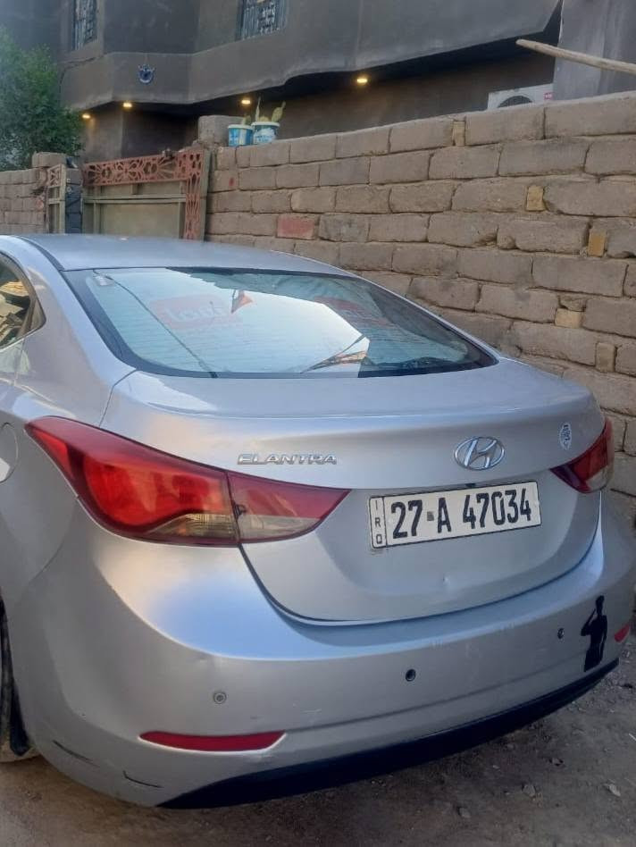 السلام عليكم
انترا 15 خليجي 
بيها جاملغ مبدل وبيها صبغ 
مكينه 1600
رقم ذي قار بسمي مداور ثاني يوم
مراوس بتكسي
سعرها 100 وبيها مجال


**إذا كنت صاحب هذا الإعلان وتريد حذفه لأي سبب، رجاءا أرسل رسالة إلى الدعم الفني**