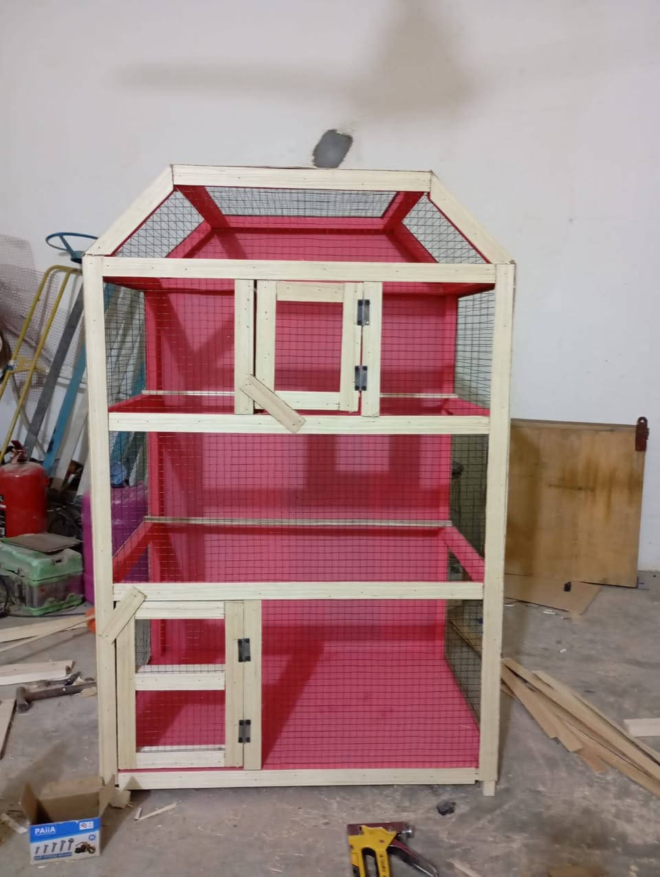 اقفاص للبيع جمله 30 
إذ مفرد 35 تأميم 8 شباط ‏‪***********‬‏
