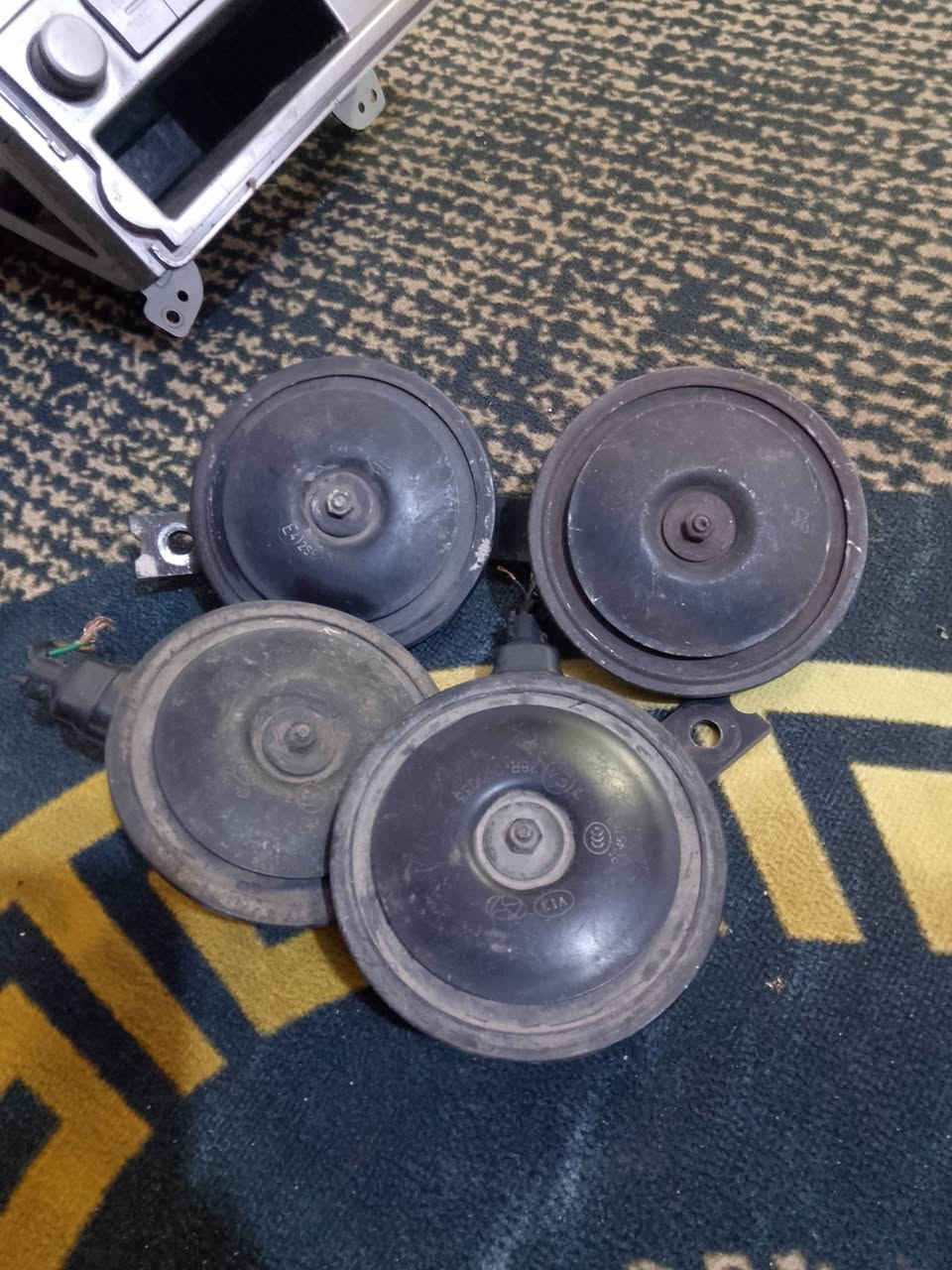 يوجدغراض ستاركس العنوان بصره للأستفسار ***********
