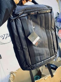 شنطة • للابتوب ١٥ • مساحة كبيرة