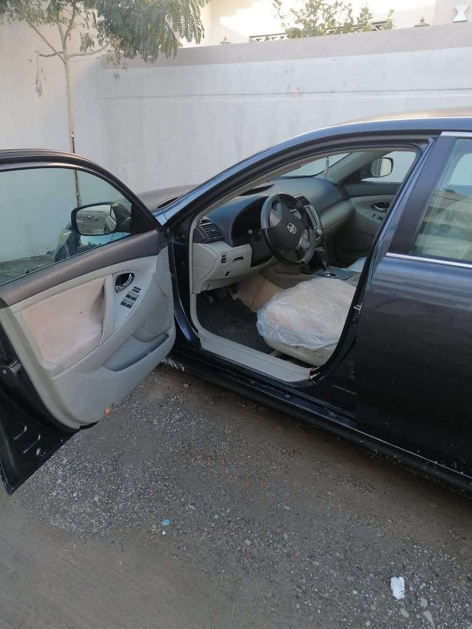 ‏كامري 2011بي 3قطع صندوق وجامرلغين الخلفي هزه جديدة محرك 6 رقم جديد سنويه جديد مكانه كركوك ￼رقم صاحب السياره *********** كركوك, العراق
