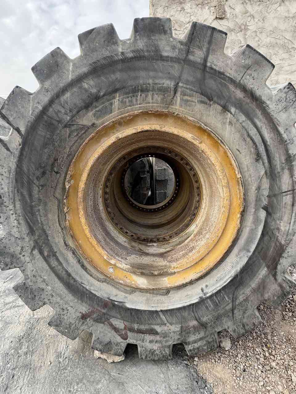 سلام عليكم ورحمة الله وبركاته 
تخم تايرمال ١١٥
٣٥-٦٥-٣٣
شرط جوبلس ويلاتهن وياهن
العنوان نجف للاستفسار***********حيدرالجبوري
