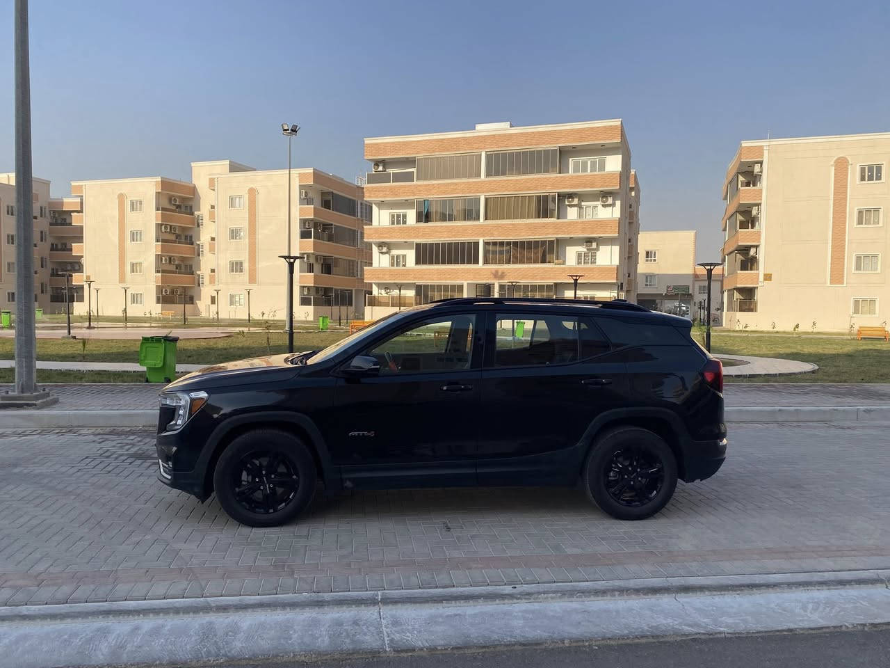 السلام عليكم
للبيع 
تيران موديل 2022 
فئة AT4 
الرقم بصرة
ماشية 86 الف كم 
محرك 1500 تيربو .. 
محركها مبدل طابوكة كاملة مال كصة.
حادثها بيبان جانبية ايرباك بردة طاك بس .. وهذا رقم الشاصي 
3GKALYEV6NL180582
‎كاميرات
‎رادارات 
‎كشنات جلد 
‎كشن هزاز للتنبيه 
‎جنطه كهرباء تفتح وتغلق بالقدم 
‎فور ويل
هواي مواصفات بهاي الفئة 
باتري جديد
معروضة ب 180 $ وبيها مجال  
للتواصل واتساب  *********** او راسلني عالخاص
