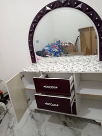 ميز مراية • غرفة نوم • بيه مجال