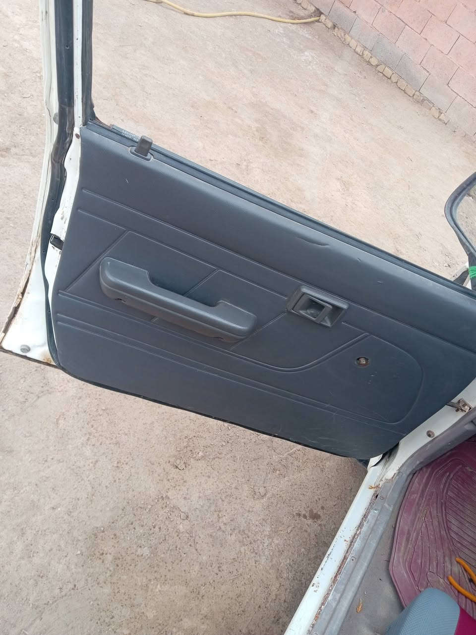 ٢٠٠٦
سلام عليكم سياره مكفوله كفله  عامه من دعمي لا دعميه   رقم بغداد سنويه ٢٨ سياره جهزه مدور ذني يوم سعره ٣٨ وبي مجال حك جيه رقم رل استفسار  ***********
