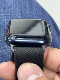 ابل واتش S9 • باتري ٩٥٪ • خدش خفيف