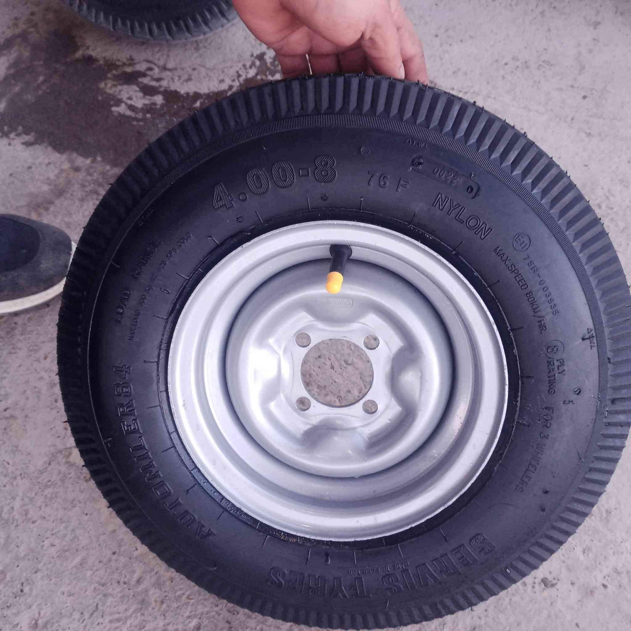 تاير باكستناني ضمان شهر أبو الحيه مال تكتك  بس 15 الف يم أبو خنجر


**إذا كنت صاحب هذا الإعلان وتريد حذفه لأي سبب، رجاءا أرسل رسالة إلى الدعم الفني**