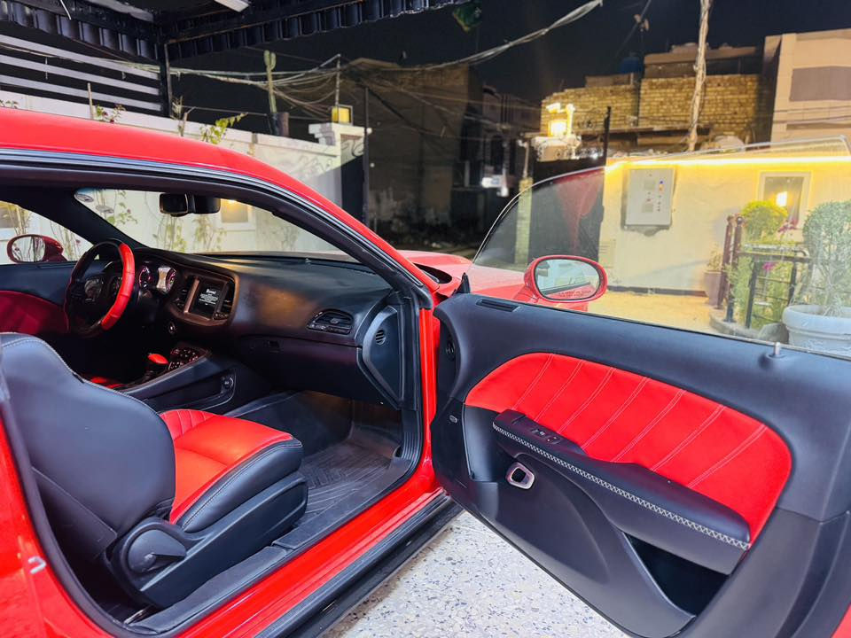 للبيع جالنجر GT
بعدهة بريحة الشركة 

محرك 3600

ماشية 19الف

بصمه أبواب

بصمه تشغيل عن بعد

كشنات كهرباء

قطعتين تبريد

كامرة خلفية

تحكم ستيرن جهتين

مثبت سرعة

كشنات جلد اصلي وكالة

ويل نجمة حجم 20

مكان السيارة بغداد

للاستفسار ***********

🛑ملاحظة شكو قطعة بل سيارة SRT بلادي امريكي 

  سيارة من القطع النادرة
