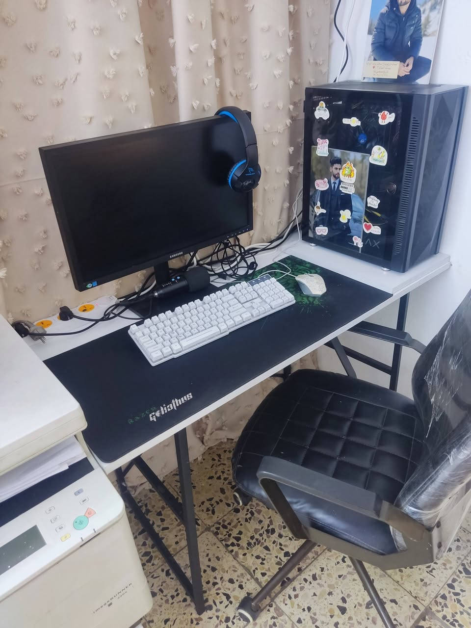تجميعة للبيع سعر ٦٠٠ الف
تعديل على كرت الشاشة RX 590
ملحقات 
ميز 
كرسي 
ماوس + كيبورد ٢ 
كامرة ويب كام 
مايك 
سماعات 
حساب ستيم ( Blak ops lll + مودرن ورفير ٣ ) دائميات ولعديد من الالعاب اوفلاين 
حاسبة كاملة تريد بس لاعب 
عنواني مدينة الصدر رقمي ***********
