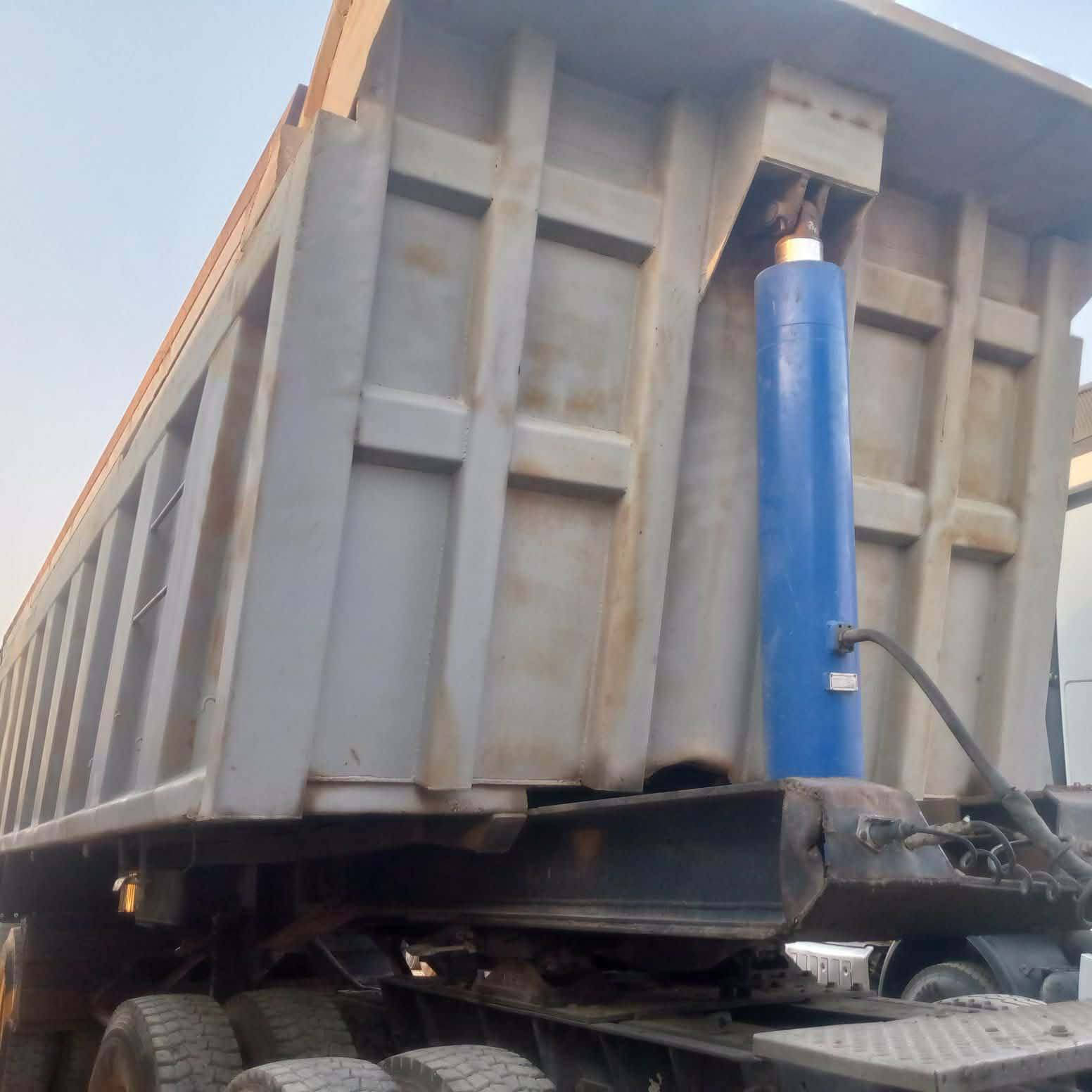 سلام عليكم لبيع عربانه نساف عمل الفلوجة مكفوله كفاله عامه تخم تاير ويل برماق رقم *********** العنوان واسط العزيزية
