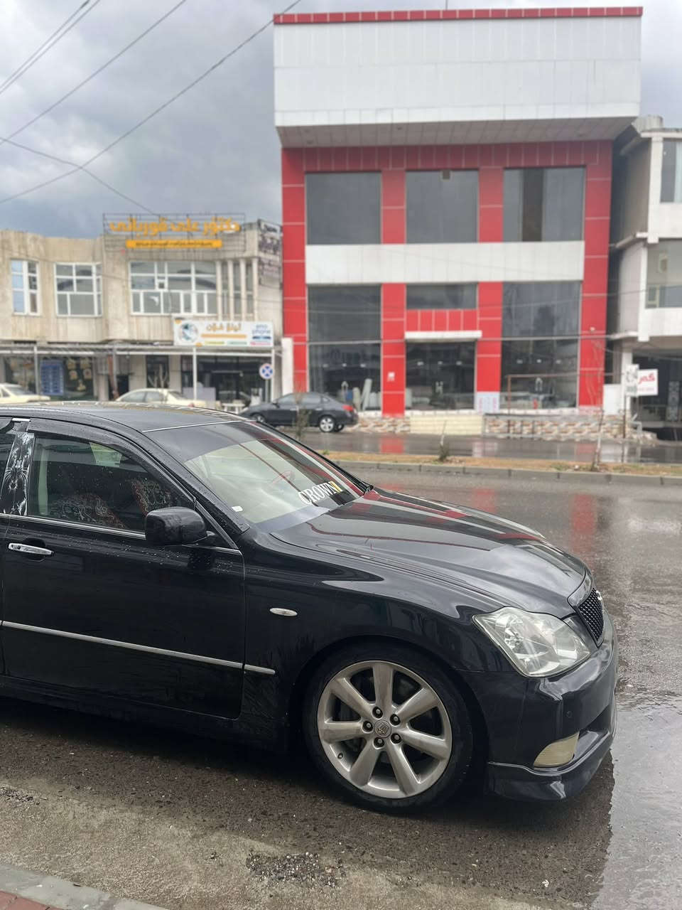 شاهینە ١٨٤ براوە ٢٠٠٧
٤ دوگمە
پەردە 
سەلاجە
٤ کوشن جلد 
٤ کوشن هیتەر
٤ کوشن کارەبا
تەبرید مەرکەزی
تەبرید سارد و گەرم
بێ دوکەڵ
بۆ چاڵ و شوخت 
ویل دەنگەی ستیل 
تایەوی ویلی لۆک
ناو نیشان رانیە
ژم : ***********
فایبەر و واطس ئەپی لەسەرە
