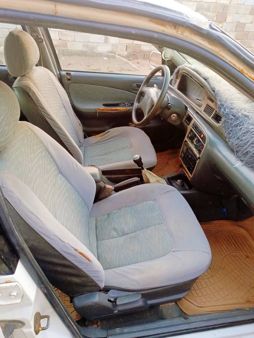 سلام عليكم سيفيه للبيع موديل 94 رقم انكليزي بسمي تحويل او وكاله حاضر بيه نواقص بصيطه محرك بي ضعف كير عادي حداديه وصط كهربائيات كله شغاله تخم تاير جديد ناصريه قضاء سيد دخيل السعر 22ورقه  ***********
