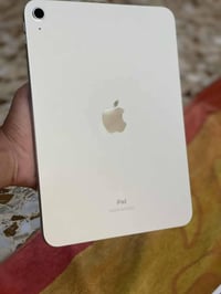 ايباد ايباد 10 ذاكره 64 نضيف كلش  عنوان بغداد  الزعفرانيه  للاتصال 077...