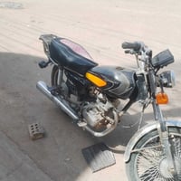 ماطور للبيع نامه أربعه كير السعر 180 الرقم 07857178602