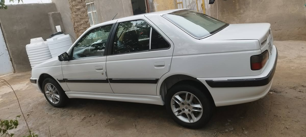 السلام عليكم شباب بيجو بارس مديل 2024 اقصاد نضام الكفيل رقم بغداد السياره مكفوله كفاله عامه كير محرك حداده غرفه كله جديد ماشيه 52 الف موجوده بالبصره گرمة علي السعر 84 وبي مجال قليل ***********
