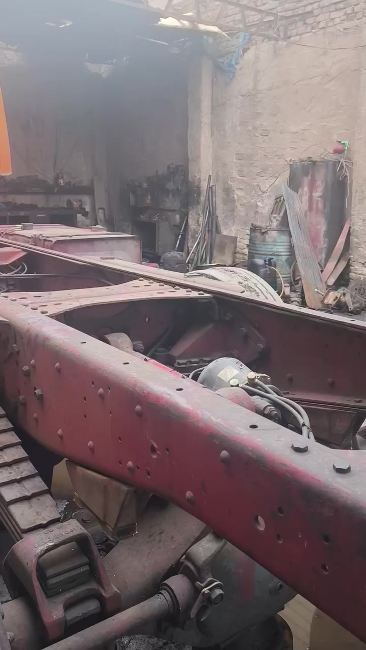 سياره بتره رباط عدل جي إف شاصي مبطن كلاب السعر تسعين وبيها مجال


**إذا كنت صاحب هذا الإعلان وتريد حذفه لأي سبب، رجاءا أرسل رسالة إلى الدعم الفني**