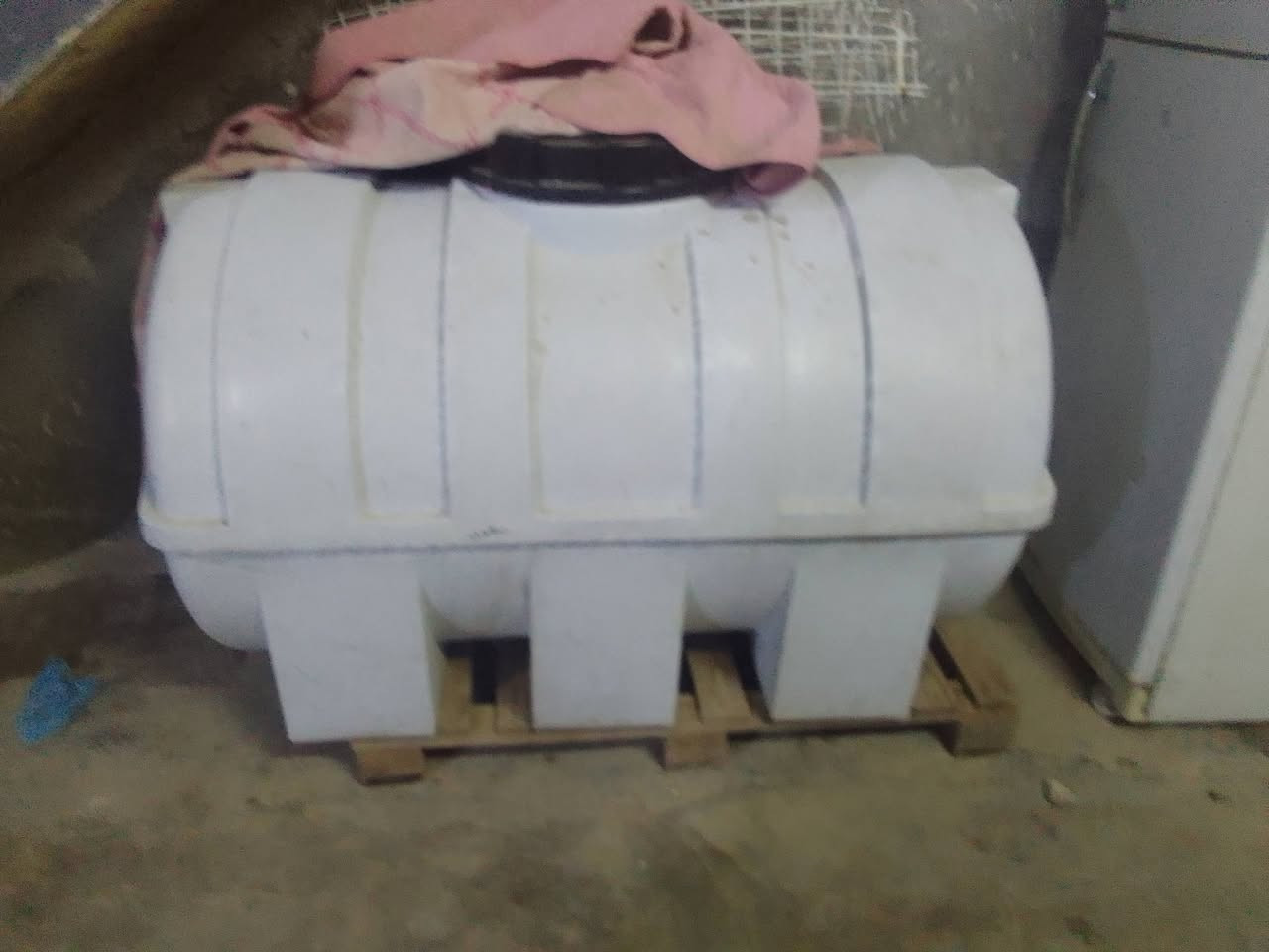 سلام عليكم ماقطوره 1000نترللبيع
السعر80الف الرقم***********
