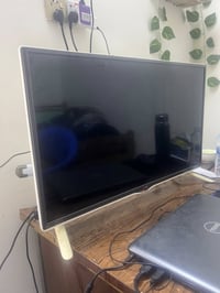 LG • ٣٢ بوصة • فول HD