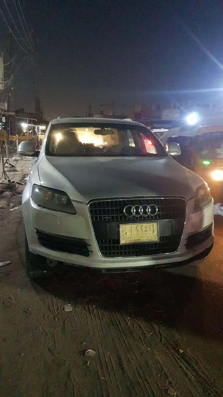 اودي q7 2007 محرك كير vvt
 بطه بل جيس سيارة جاهزة صدر تخم تاير دوشمه فول عدا فتحه
 نقص تبريد رقم كركوك سنويه اصليه مكاني بغداد بيع او مراوس حسب القناعه
سعر 42
***********
