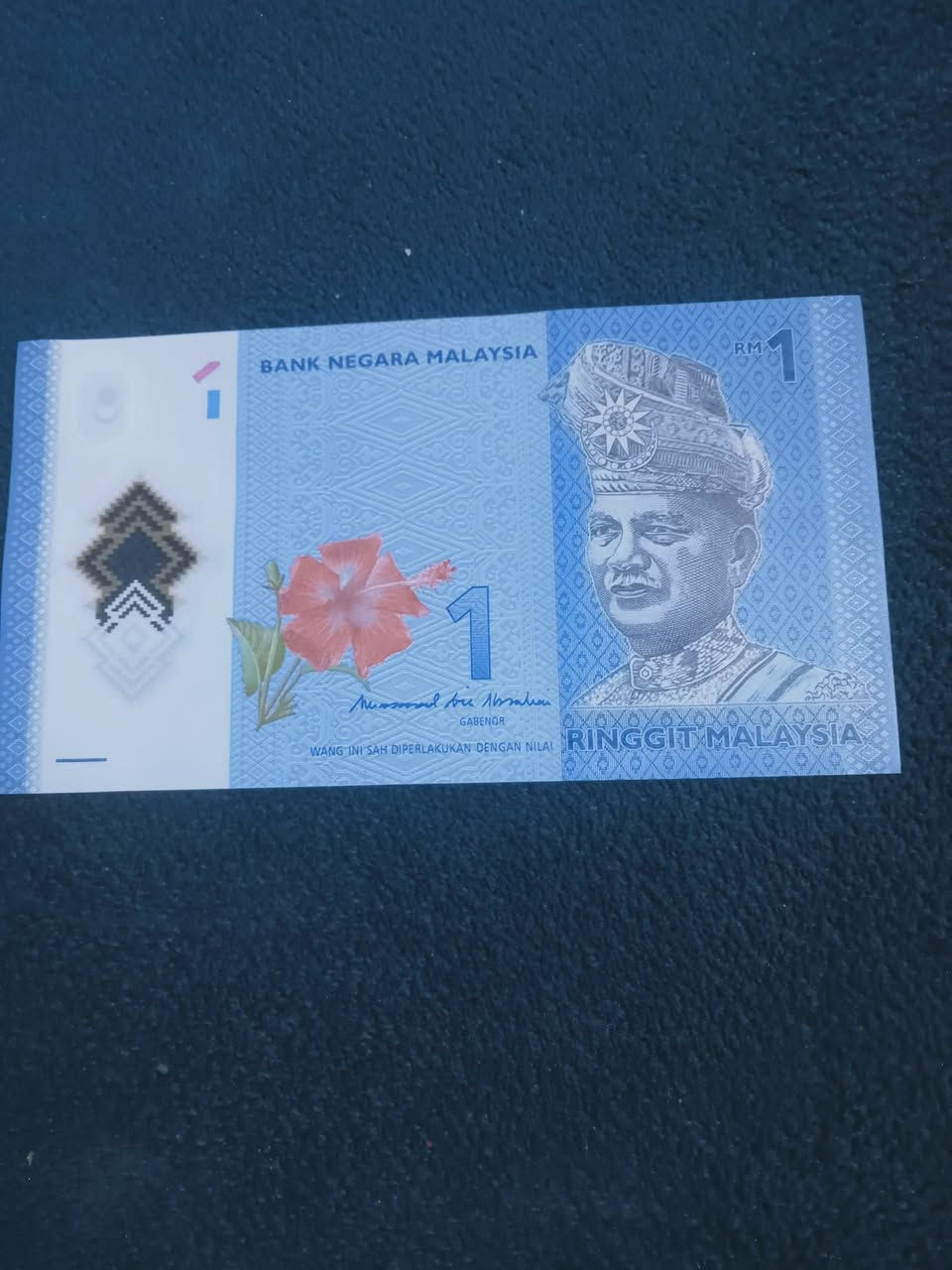 للبيع سعر الورقه الف دينار اصلي جديد


**إذا كنت صاحب هذا الإعلان وتريد حذفه لأي سبب، رجاءا أرسل رسالة إلى الدعم الفني**