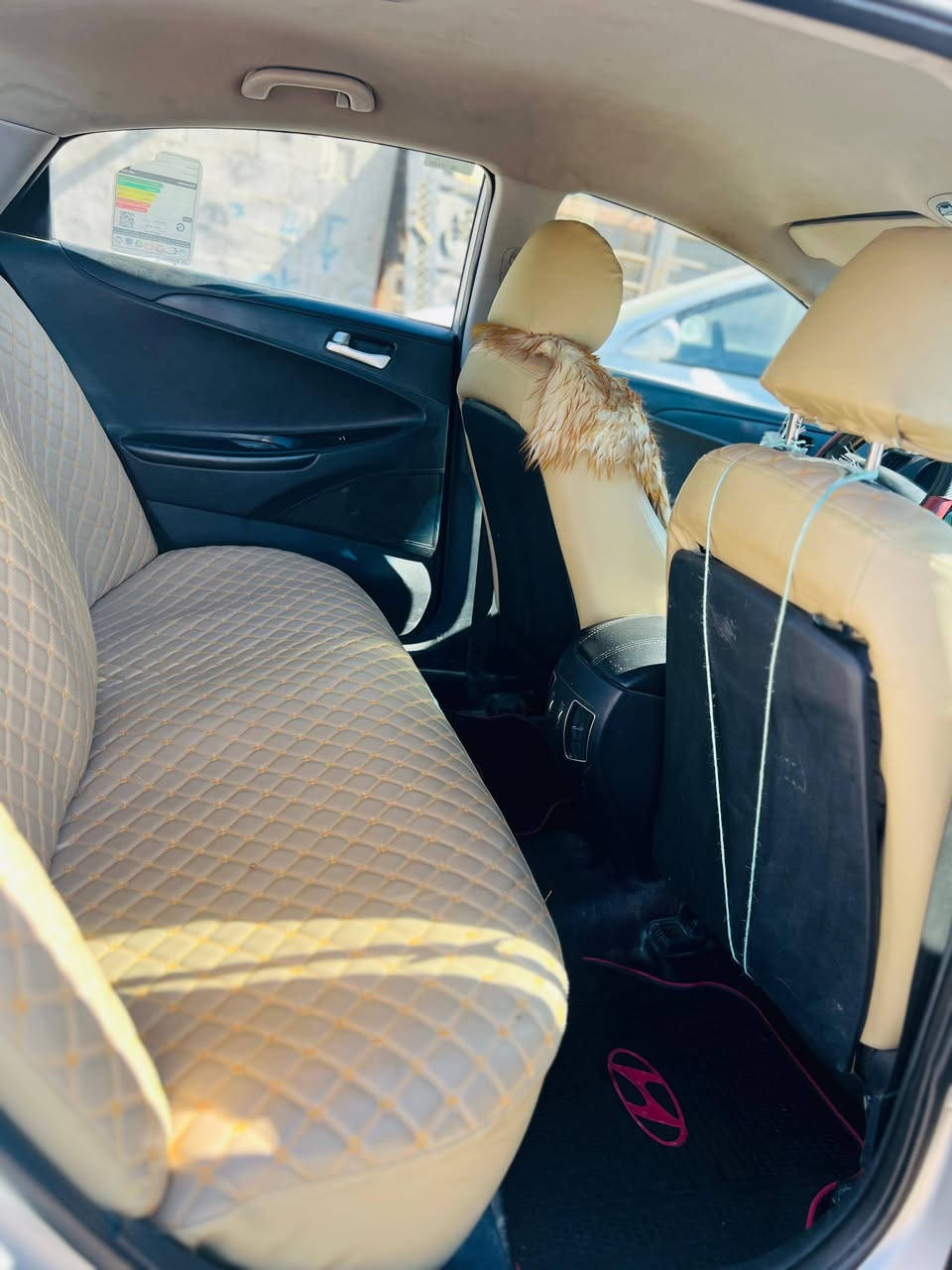 السلام عليكم
سوناتا موديل 13 
مكينه وكير كفاله تبريد تدفئه شغال حداده جديده سياره جاهزه تخم تاير
تبريد قطعتين تحكم ستيرن 
سنويه جديده بسمي  
السياره وارد كوري ماينكفل من الصبغ 
مكان السياره بصره القبله 
السعر 100
***********
***********
