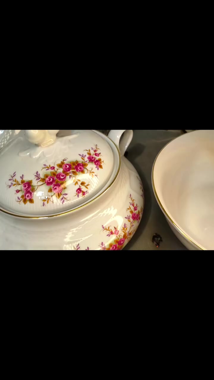 🌹🌹🌹 Made in Italy 🌹🌹🌹
القمر الفلوري لم يستخدم صنع في ايطاليا جديد نيو بالكراتين الداخليه بتاعت بلاده يخدم 12فرد
41ق


**إذا كنت صاحب هذا الإعلان وتريد حذفه لأي سبب، رجاءا أرسل رسالة إلى الدعم الفني**