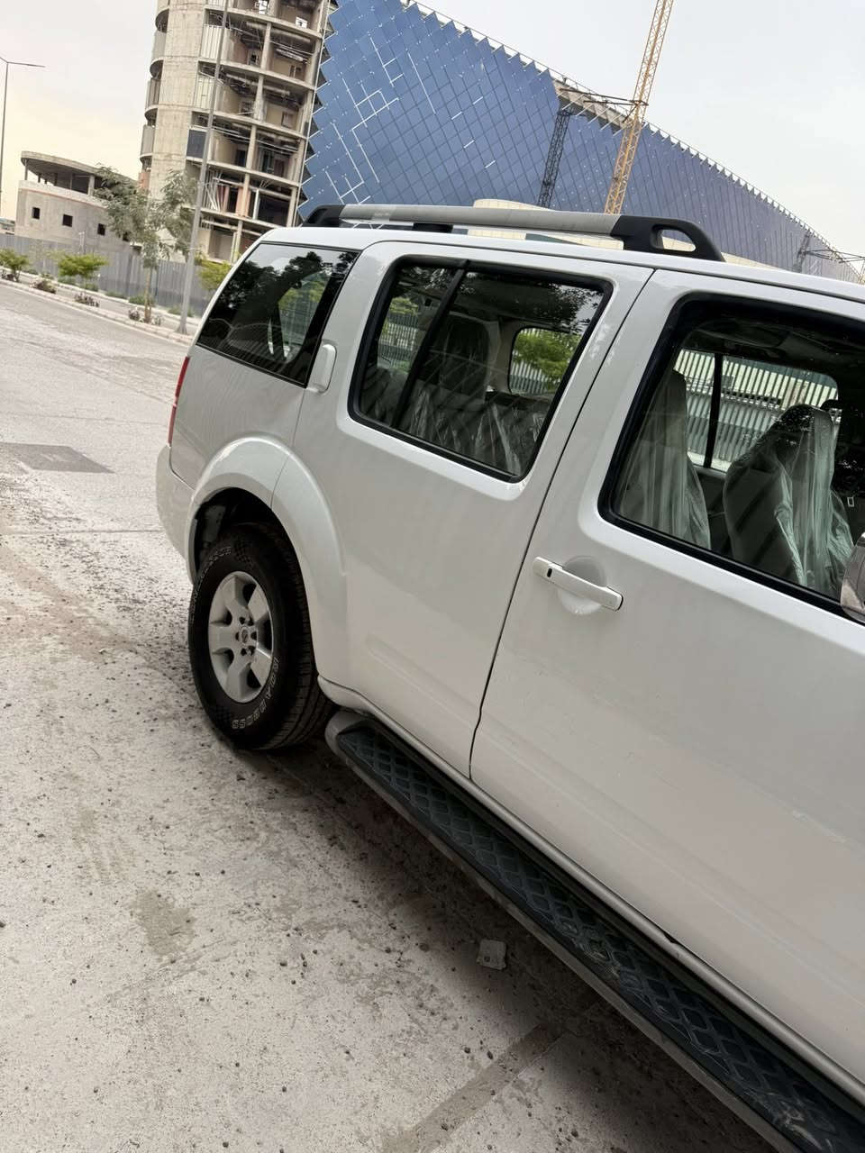 السلام عليكم للبيع نيسان باتفندر موديل 2012 خليجيه مكينه 6 سلندر كير مكينه تبريد صدر كله كامل تخم تاير جديد السياره فول مواصفات فتحه بصمه داخل بيجي تبريد منفصل بيهة صبغ بسبب طخات بدون دواخل جاملغ خلفي وجاملغات اماميه وربع البنيد بدون ايرباك رقم بغداد الجيديد هزه جديده بسمي السياره عدنه من الزيرو السعر 95$ وبيهة مجال مكاني بغداد المنصور للاتصال ***********
