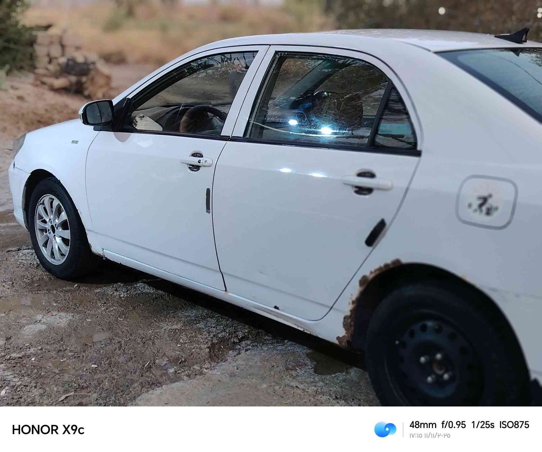 للبيع سيارة بي أيدي جي 3، يوجد فيها صبغ في الجاملغ فقط.
الموقع: بابل
السعر 45
 (قابل للتفاوض)
رقم الهاتف: *********** (صاحب السيارة)
ملاحظات: السيارة  في بابل ، كير وماكينة بلاد.
رقم هاتف إضافي: ***********
