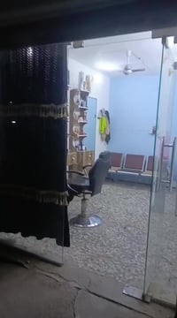 غراض حلاقة • مدينة الصدر