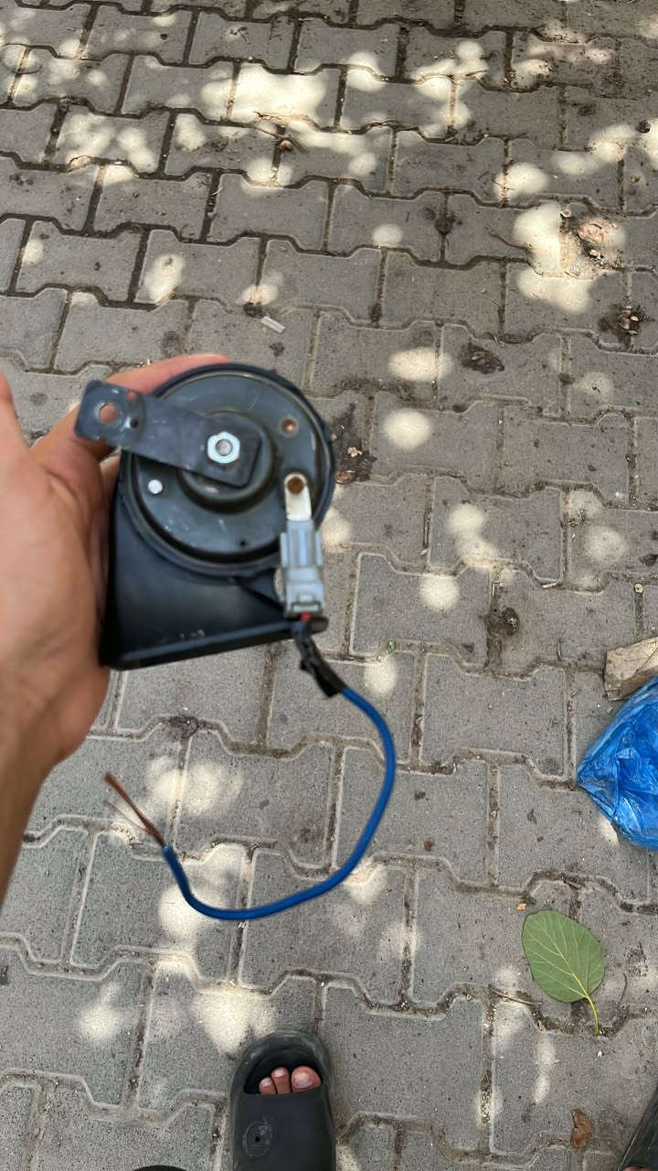 هورن طاط للبيع شغال دكه عاليه عل فحص
مكاني بل حريه سعر خاص 

رقم الاستفسار ***********
