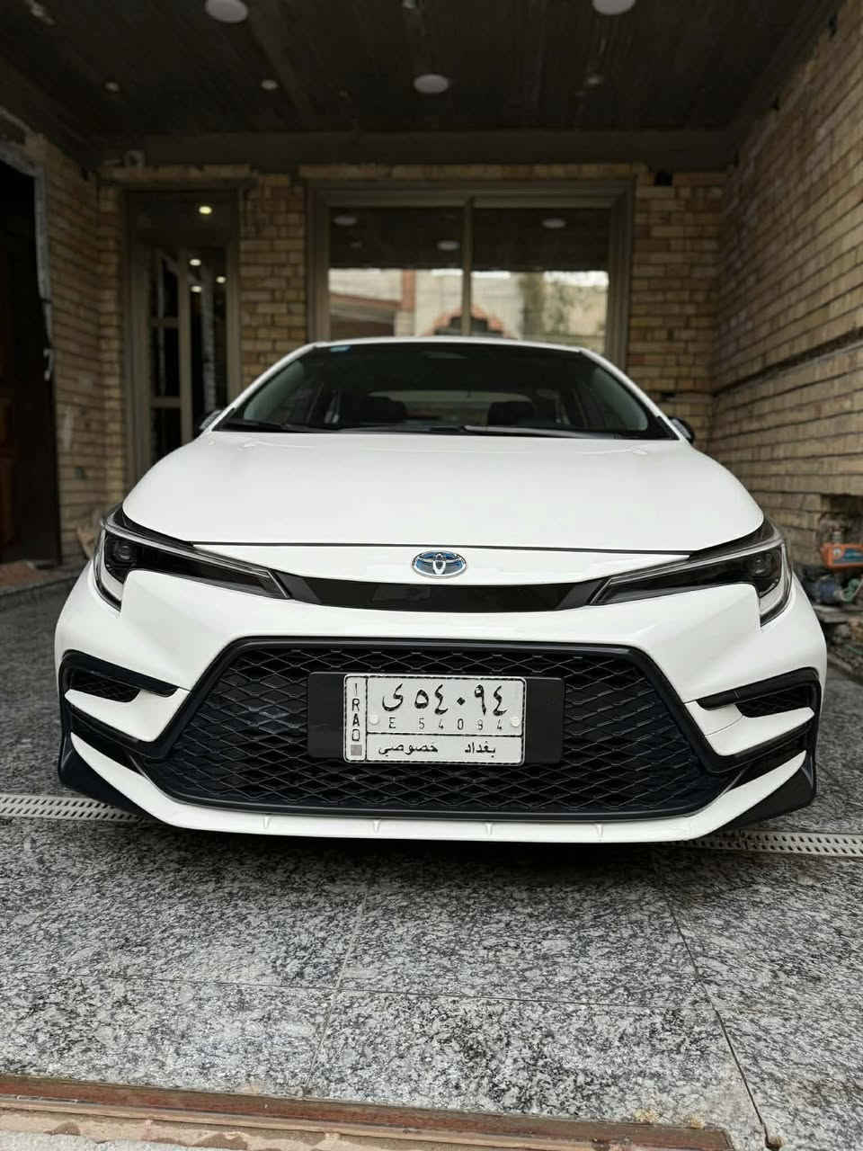 كورلا 2023 هايبرد
شكل الامريكي الاس (يختلف شكله عن العادية )
مكفولة السيارة وجديدة 
ماشية 23 الف 
مواصفات 
فتحة
بصمة 
شاشة 
كشن جلد بلاد 
كشن كهرباء 
فول تحكم 
تخم تاير جديد 
رقم بغداد الجديد وبأسمي 
مكانها بغداد 
السعر 150 وبي مجال 
للاستفسار 
***********
