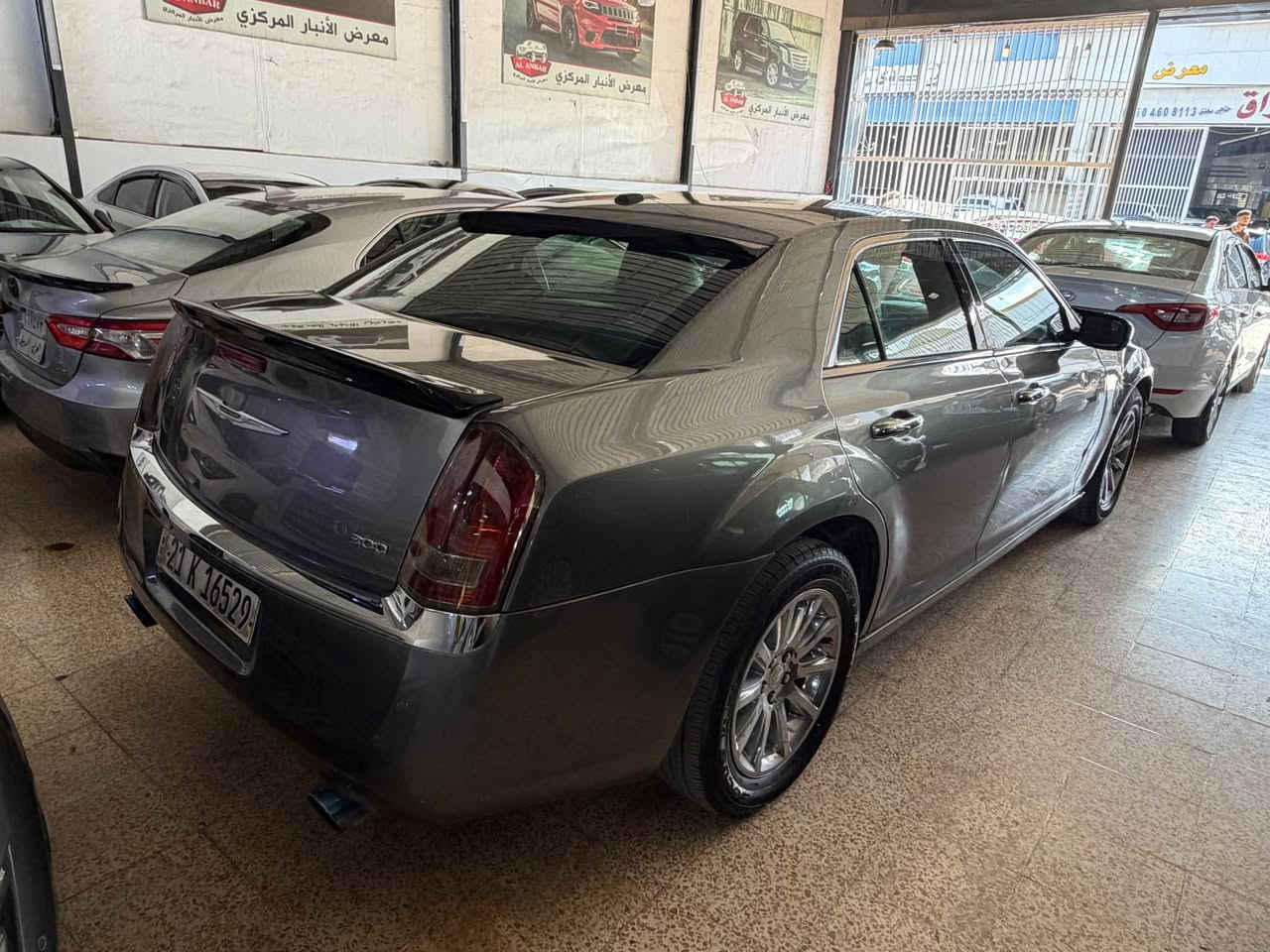 اوباما 2012 سياره جديده بيها اثر جراد 5 قطع صبغ فقط بدون ضرر مكان السياره باربيل 
للاستفسار *********** أربيل, العراق
