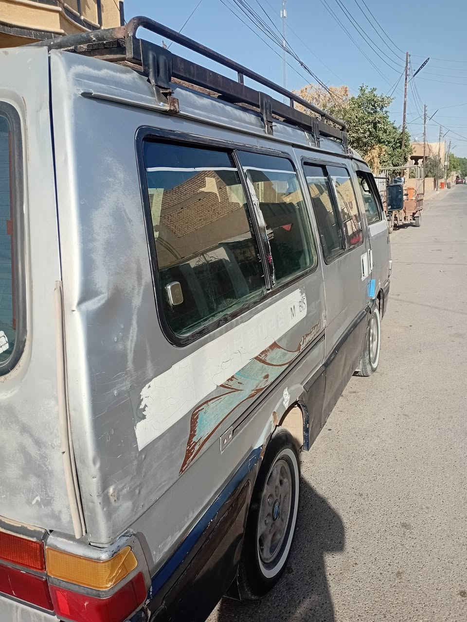 سياره ٩٤ للبيع مكاني الدجيل السياره  ب اسمي مكاني  الدجيل تلفون *********** ب ٤٠ ورقه كير محرك اكسن مكفوله
