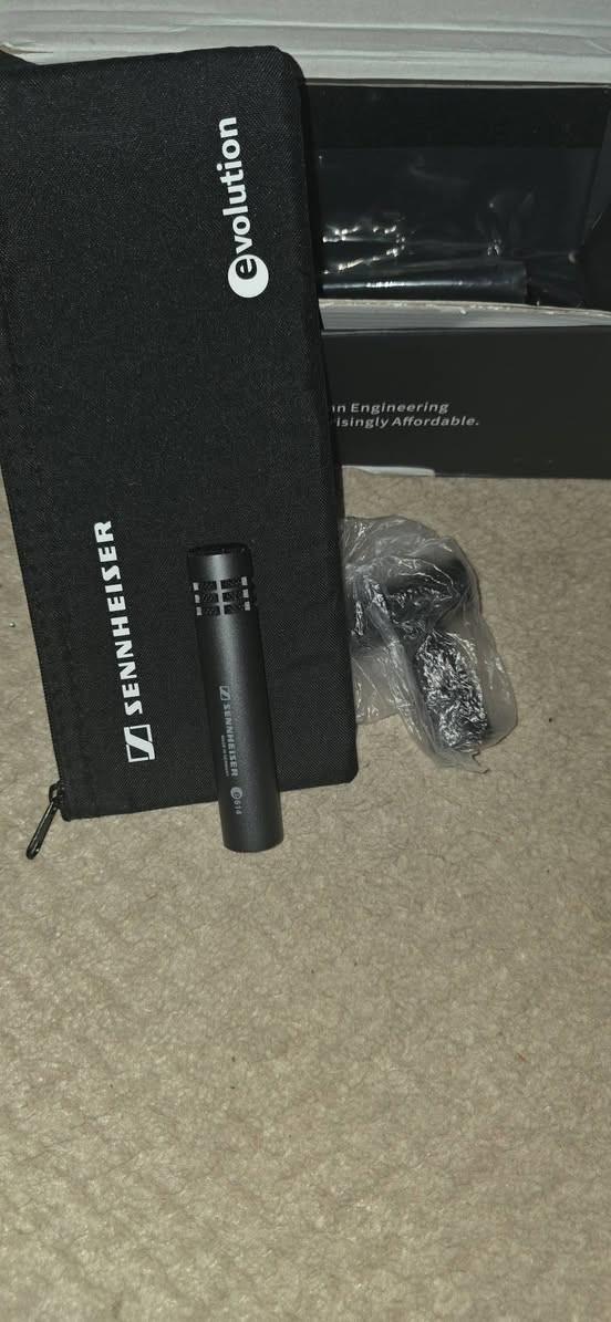 مايك سنهايزر للبيع يستخدم للتسجيل


**إذا كنت صاحب هذا الإعلان وتريد حذفه لأي سبب، رجاءا أرسل رسالة إلى الدعم الفني**