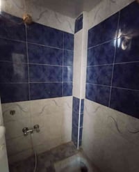 حي الجامعة النجف • ٥٠م • طابق ونص